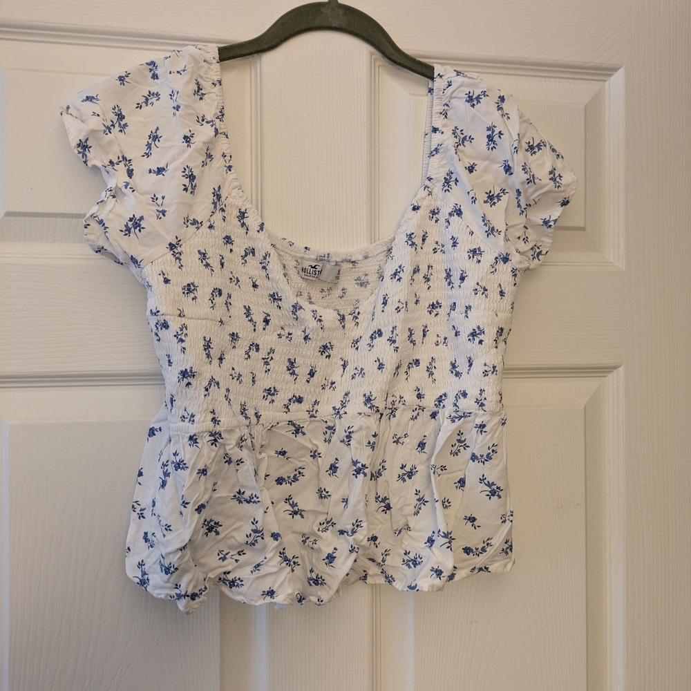 Hollister White and Blue Floral, Smocked, Crop, Babydoll Top